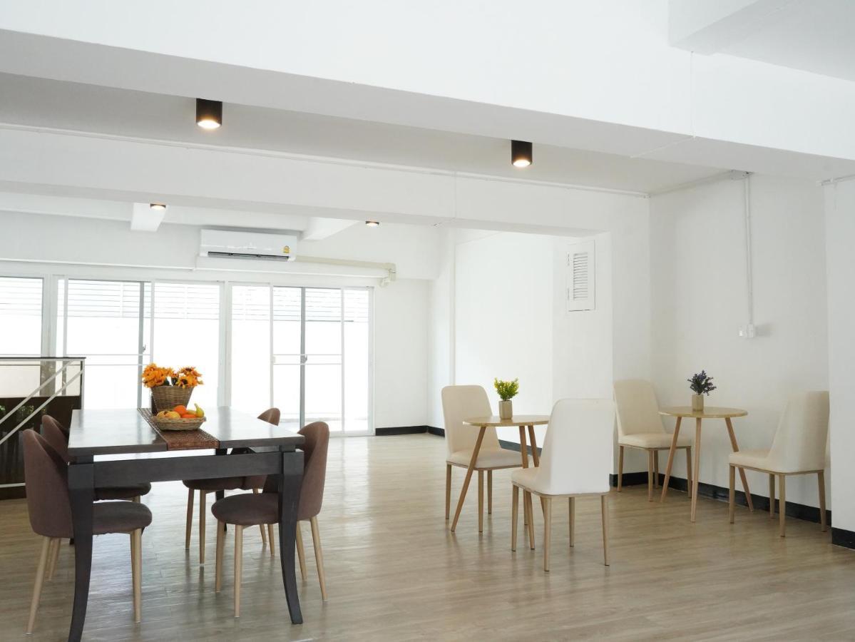 Roomquest It Square Don Mueang Airport 방콕 외부 사진