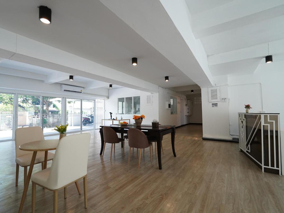 Roomquest It Square Don Mueang Airport 방콕 외부 사진